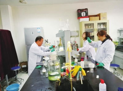 科技賦能香椿產業 蘭州工業研究院以割草機器人研發破局，走穩市場化之路